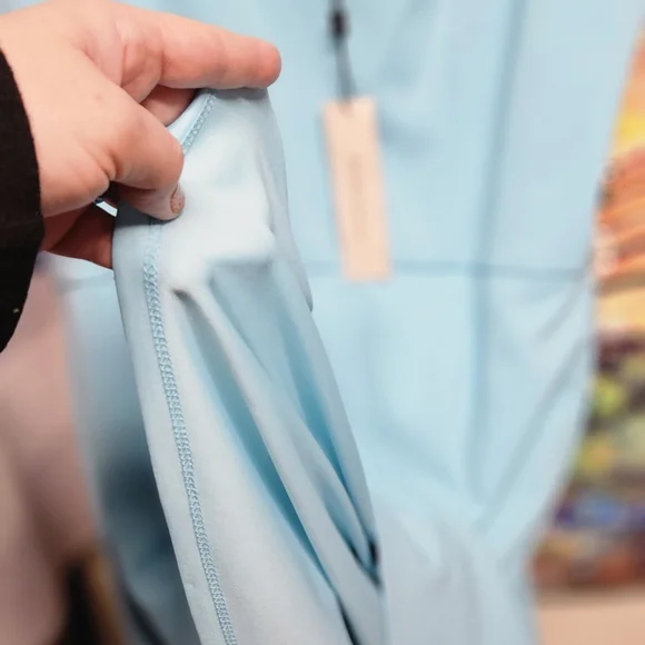 👗BCBG Dress - Picture 4 of 9